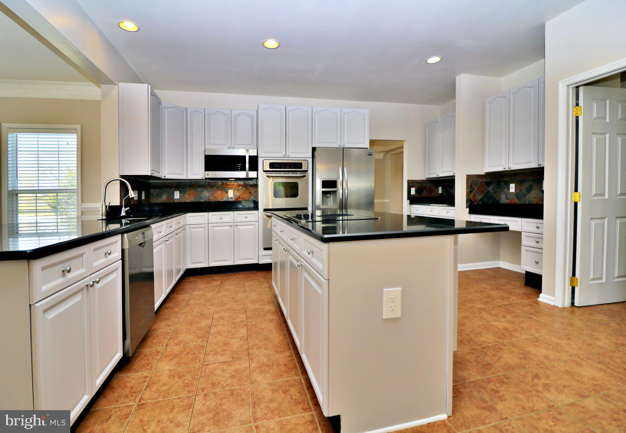 SPRUCE HILL ESTATES - Residential