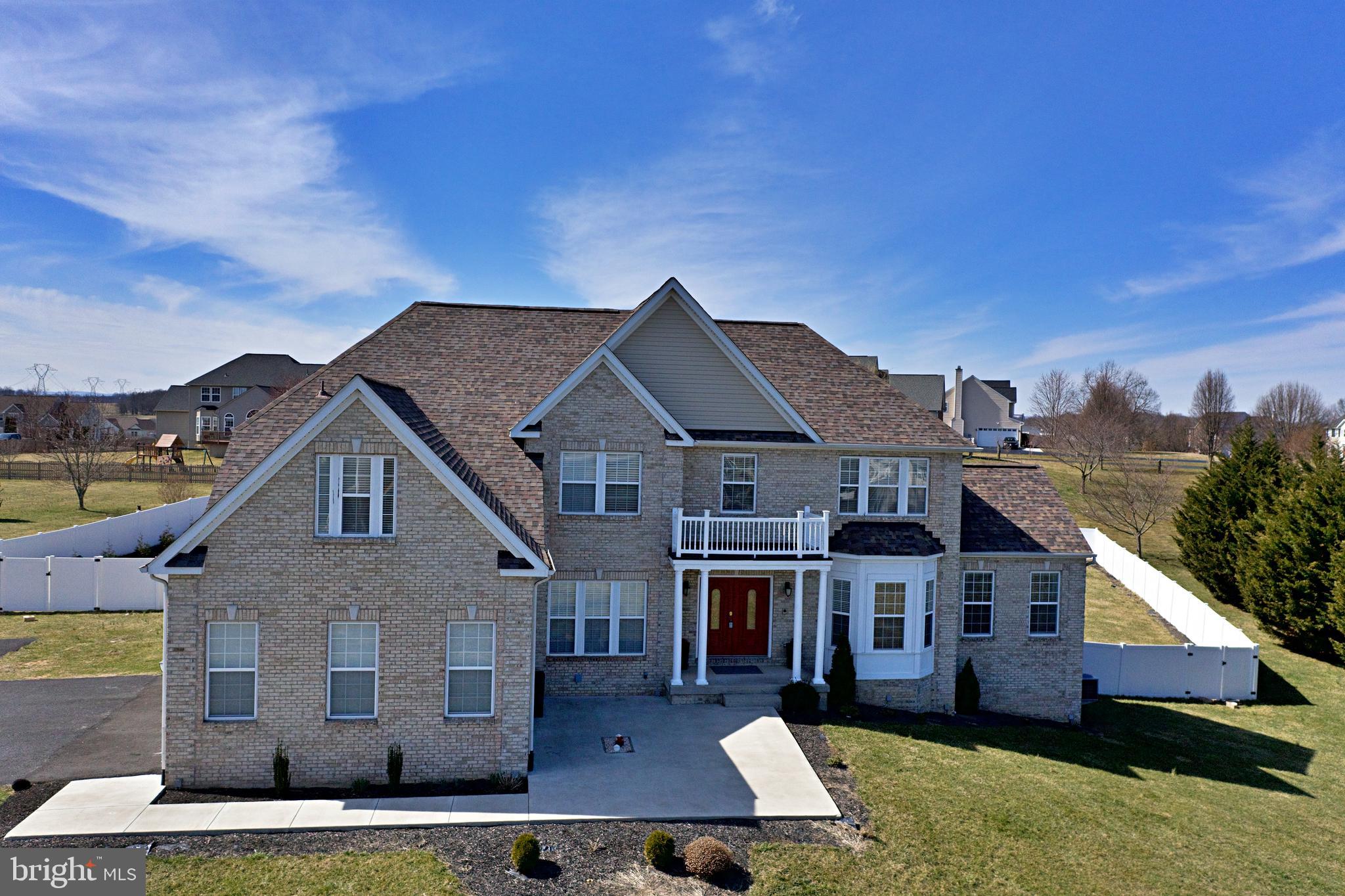 SPRUCE HILL ESTATES - Residential