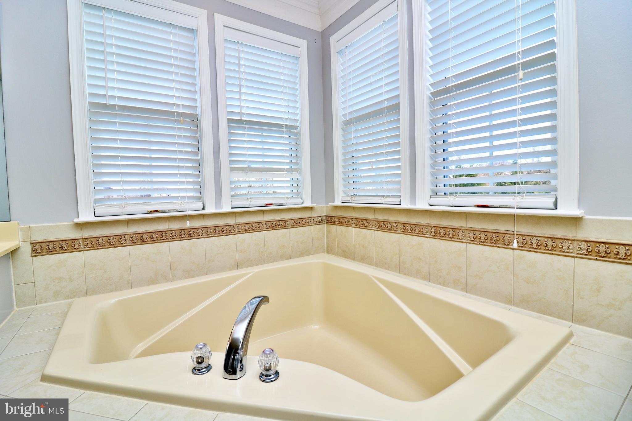 SPRUCE HILL ESTATES - Residential