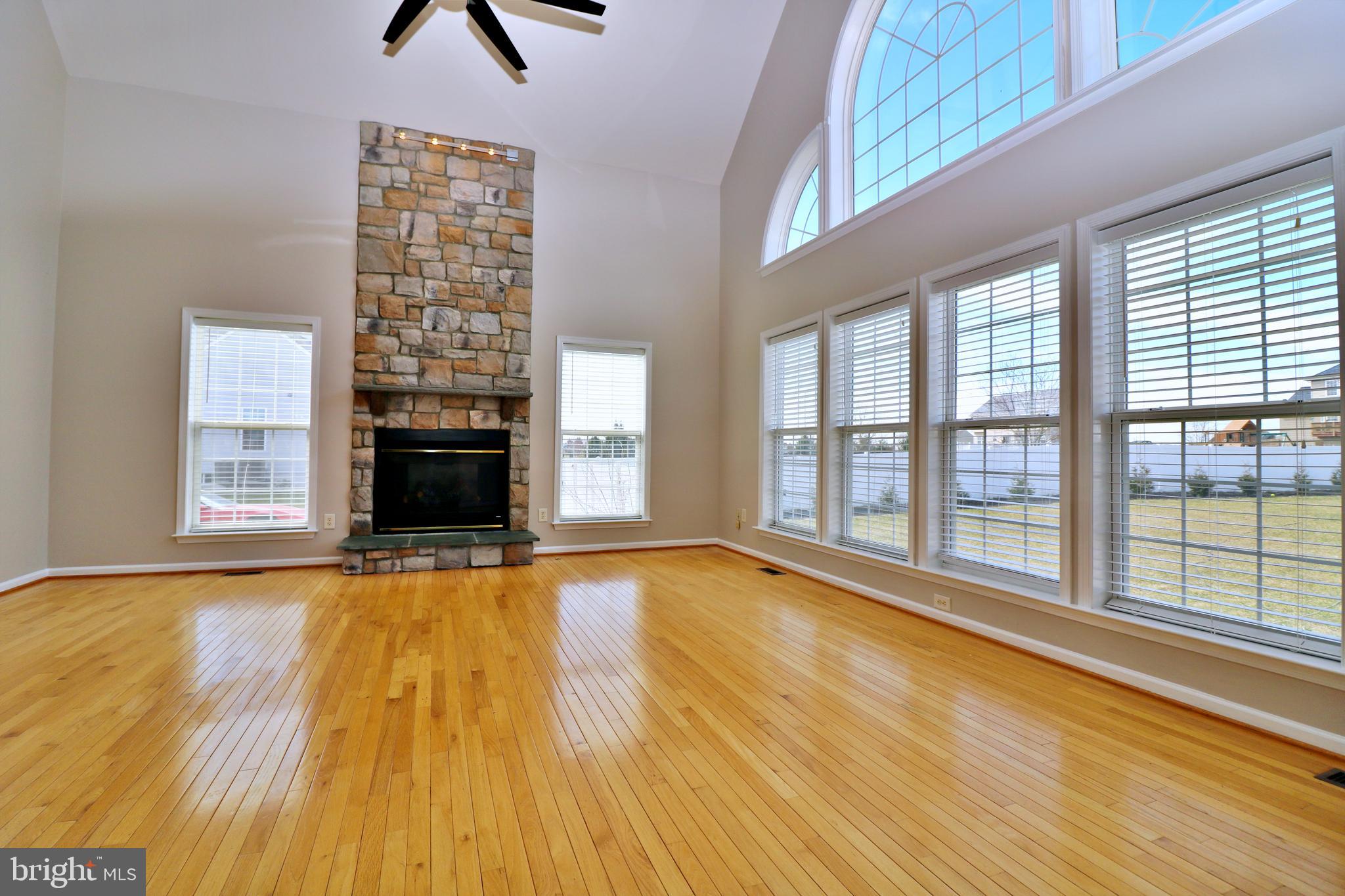 SPRUCE HILL ESTATES - Residential