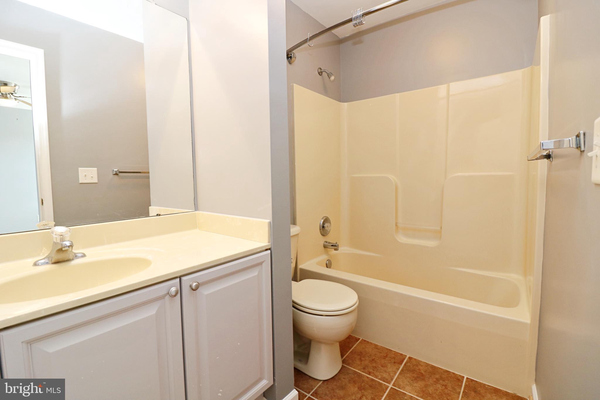 SPRUCE HILL ESTATES - Residential