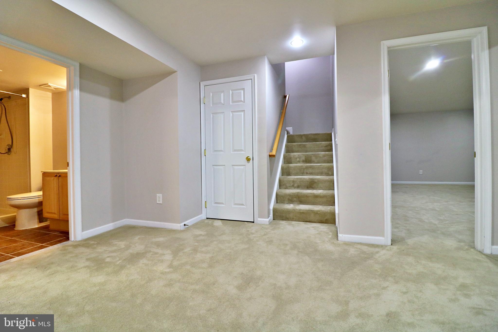 SPRUCE HILL ESTATES - Residential