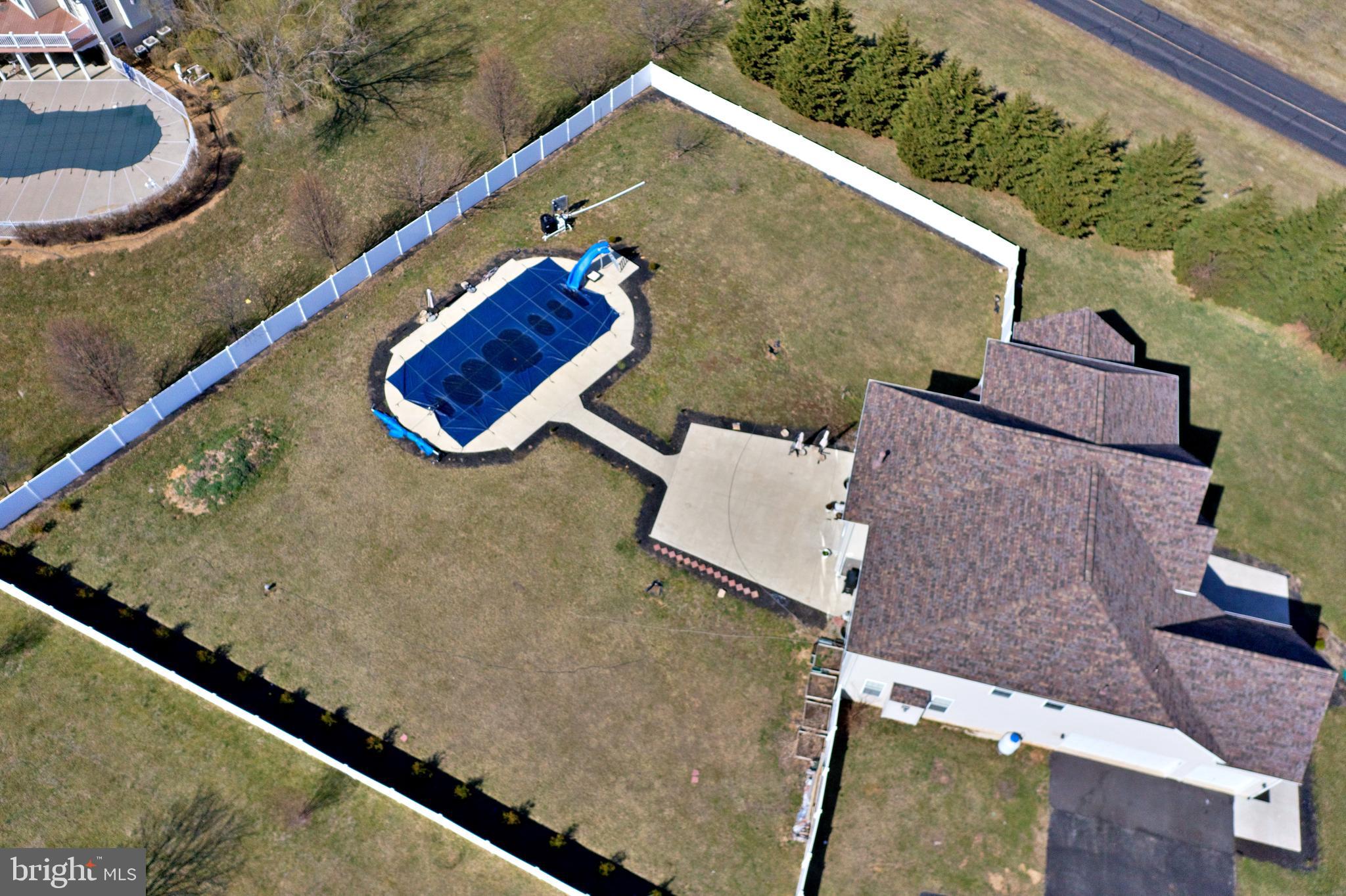 SPRUCE HILL ESTATES - Residential