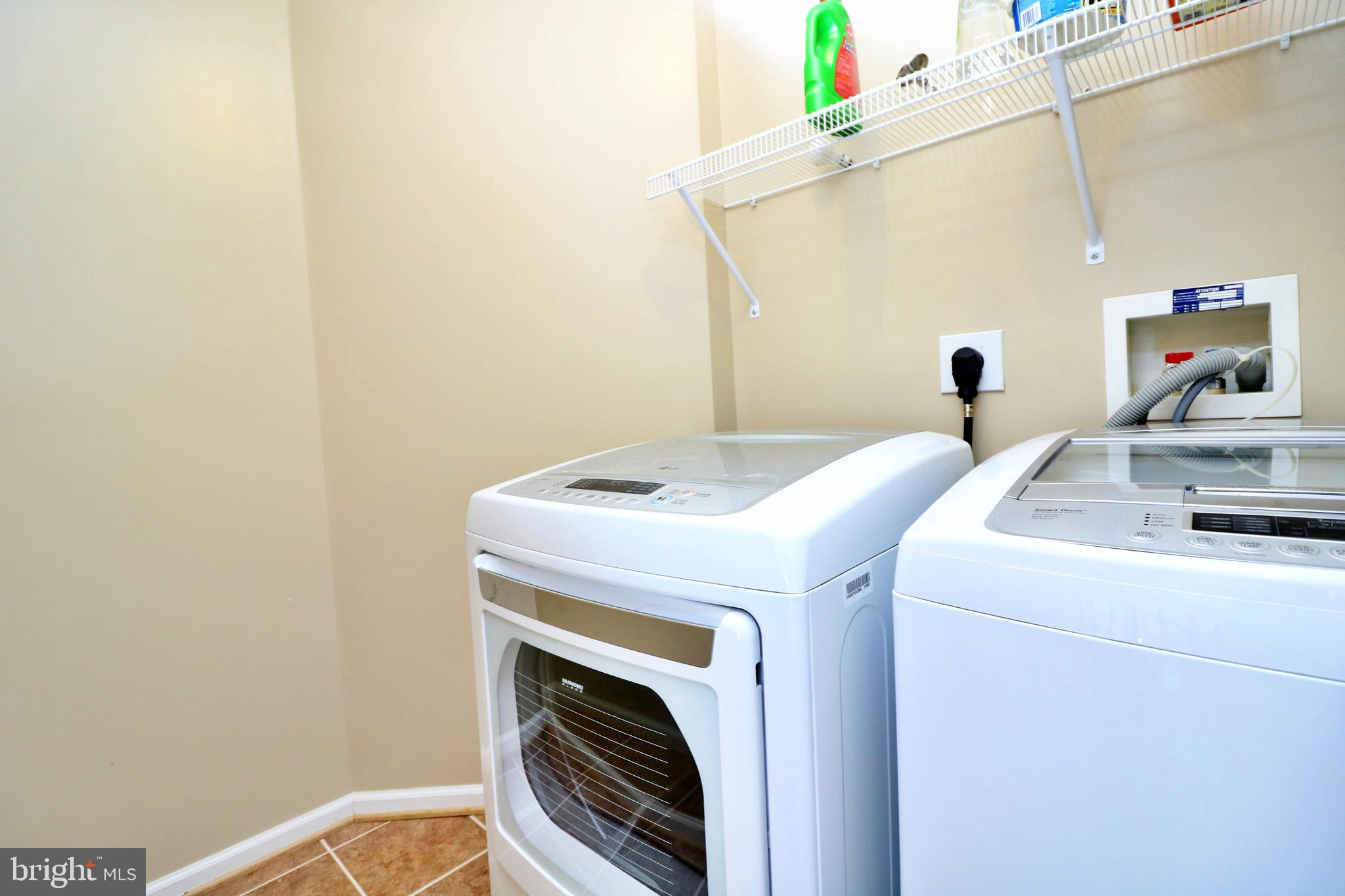 SPRUCE HILL ESTATES - Residential