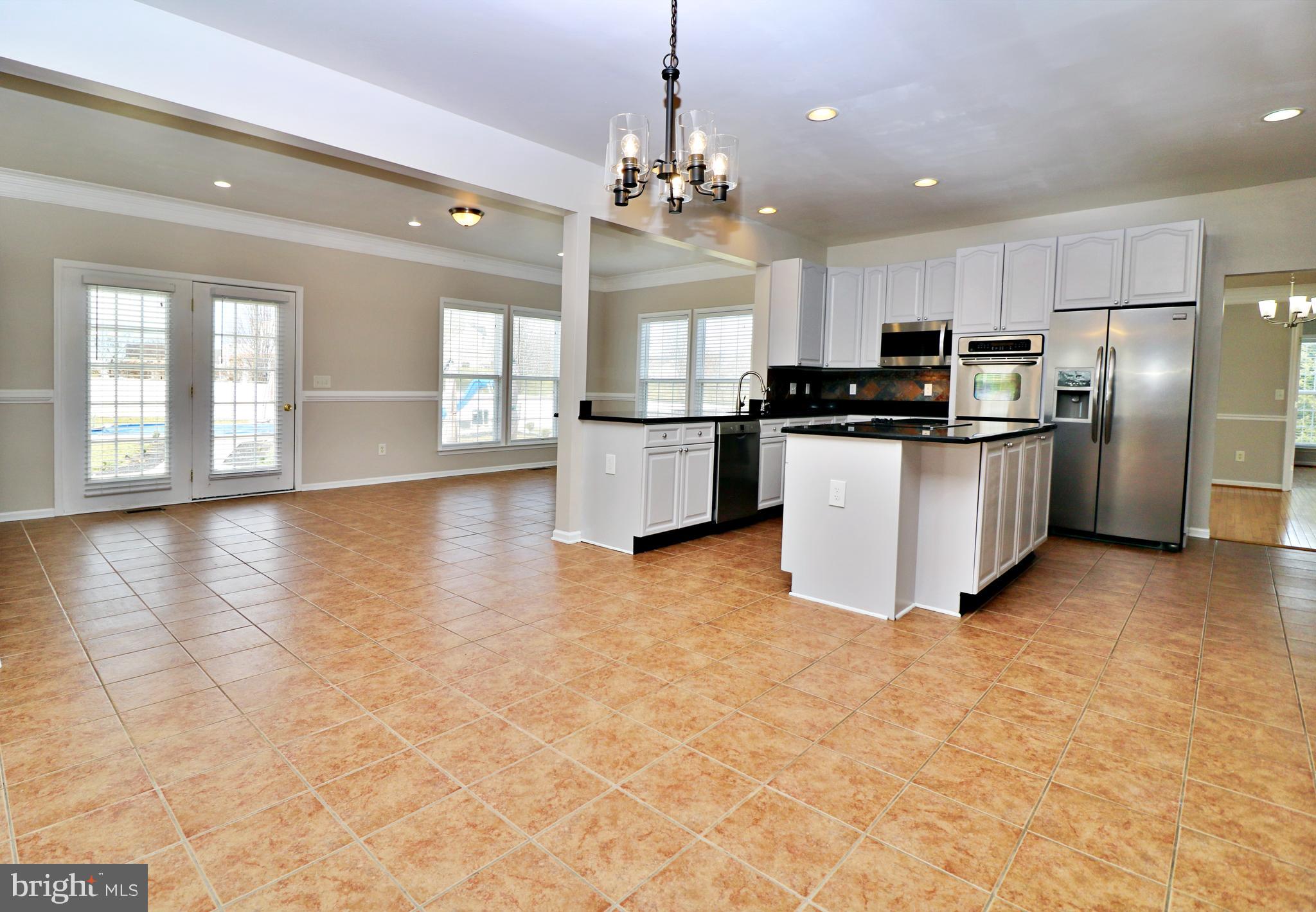 SPRUCE HILL ESTATES - Residential