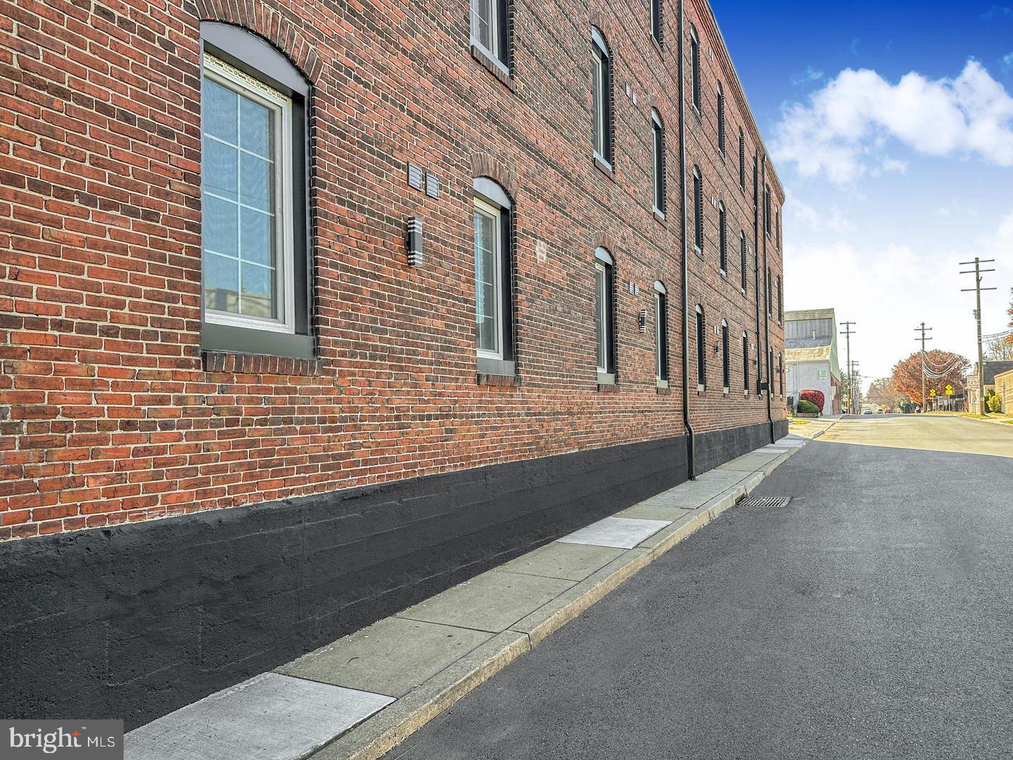 LANSDALE - Residential Lease