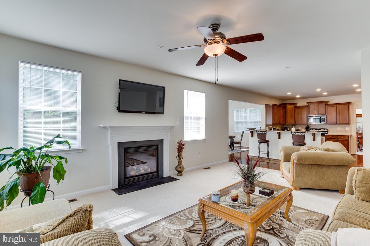 FALCON RIDGE - Residential