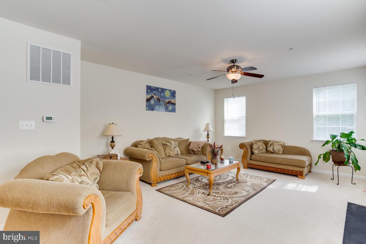 FALCON RIDGE - Residential