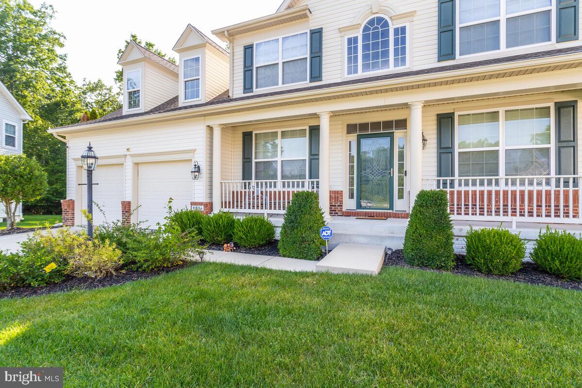 FALCON RIDGE - Residential