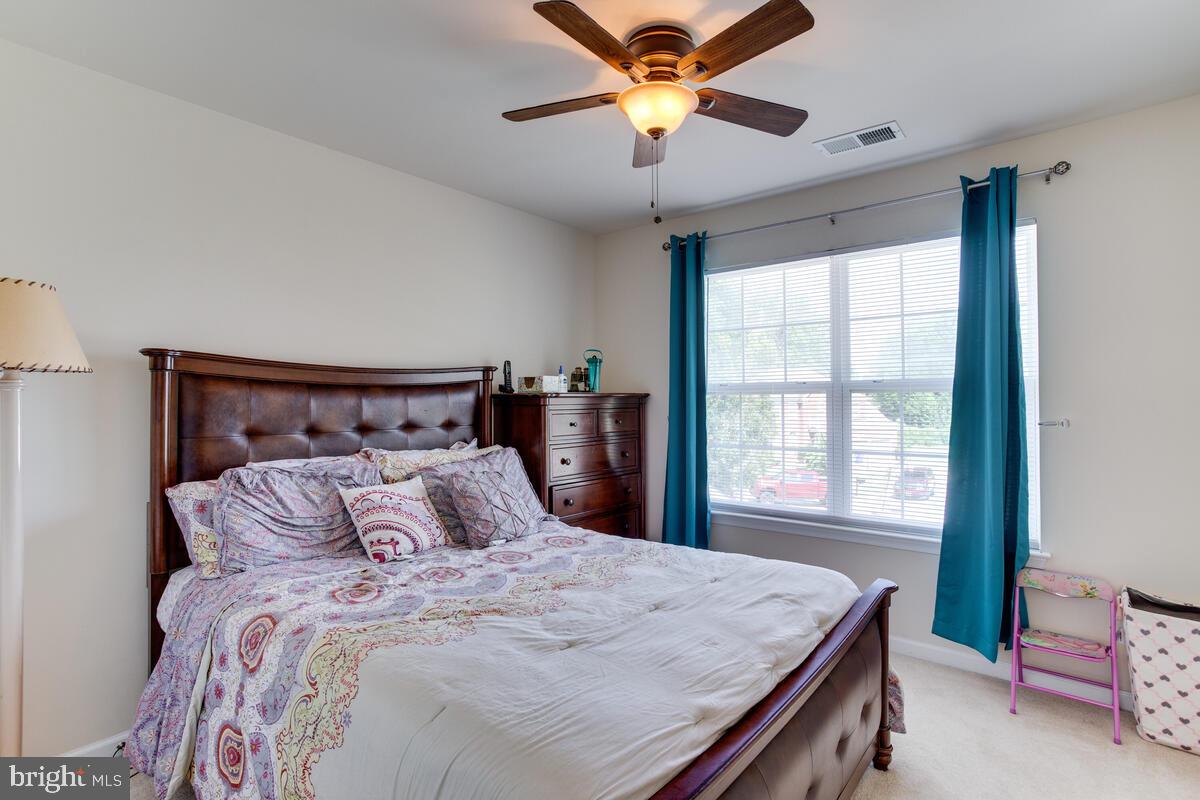 FALCON RIDGE - Residential