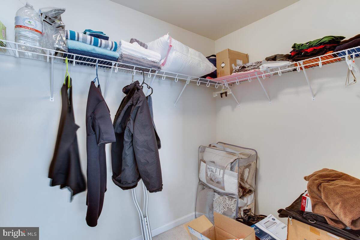 FALCON RIDGE - Residential