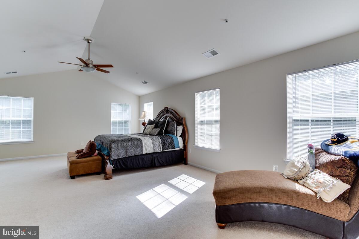 FALCON RIDGE - Residential