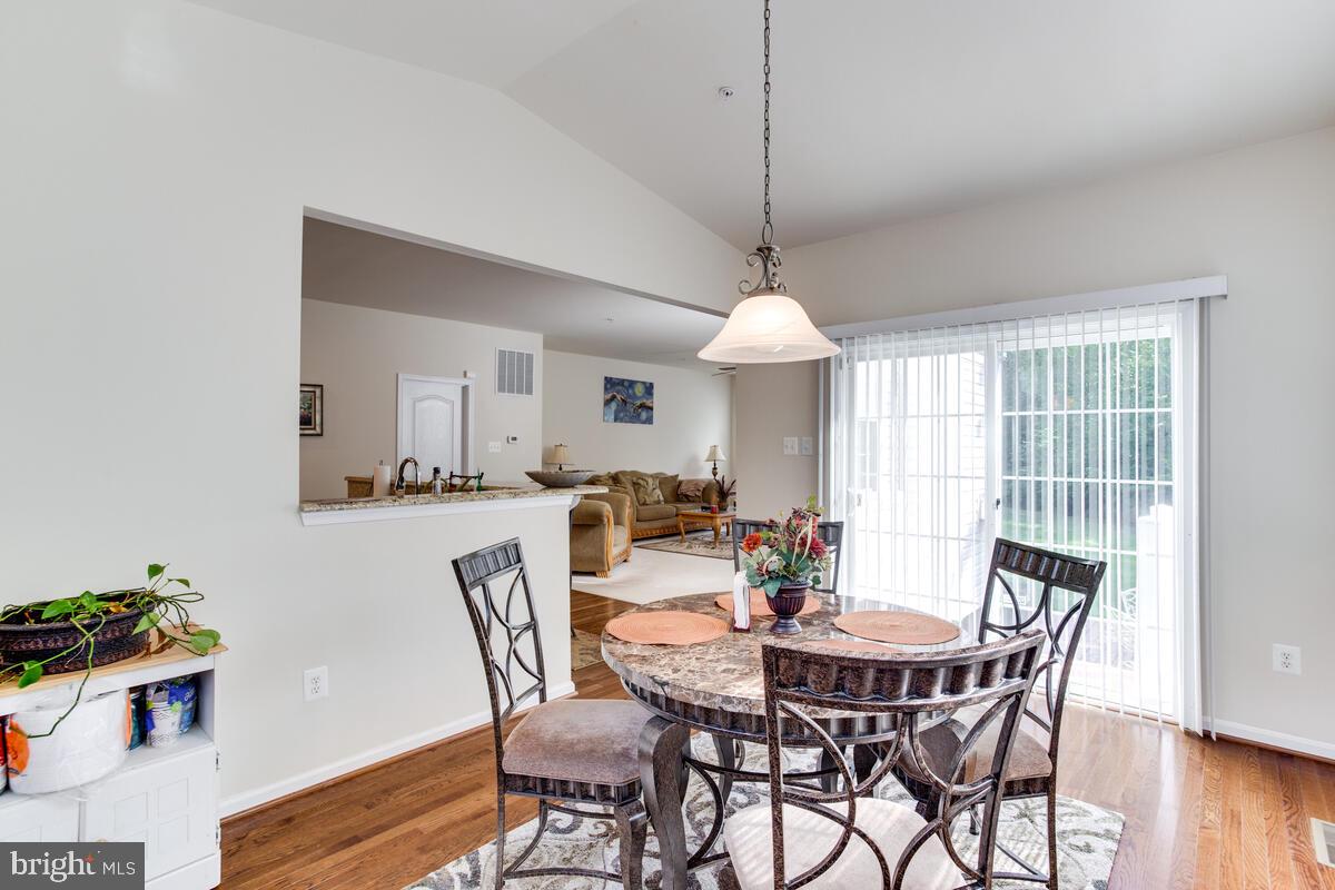 FALCON RIDGE - Residential