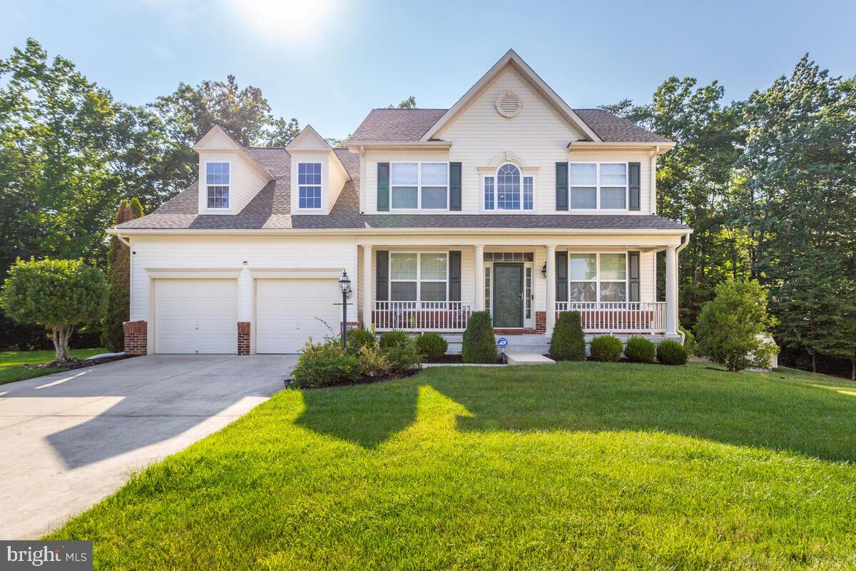 FALCON RIDGE - Residential