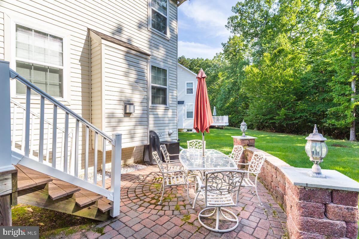 FALCON RIDGE - Residential