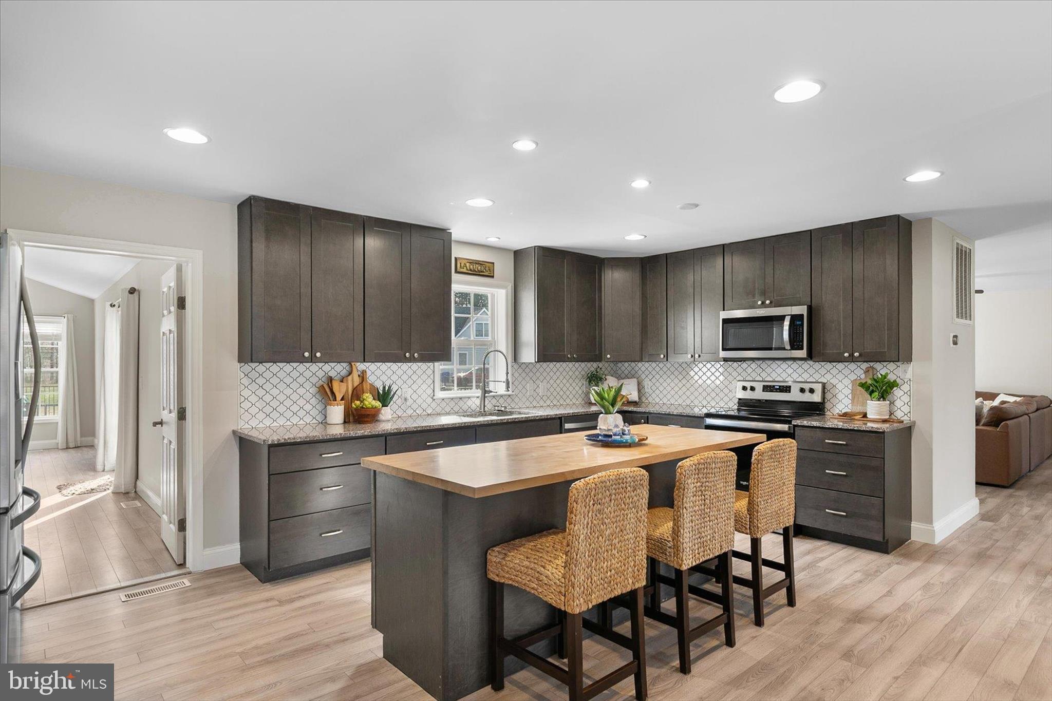 MORRIS MILL - Residential