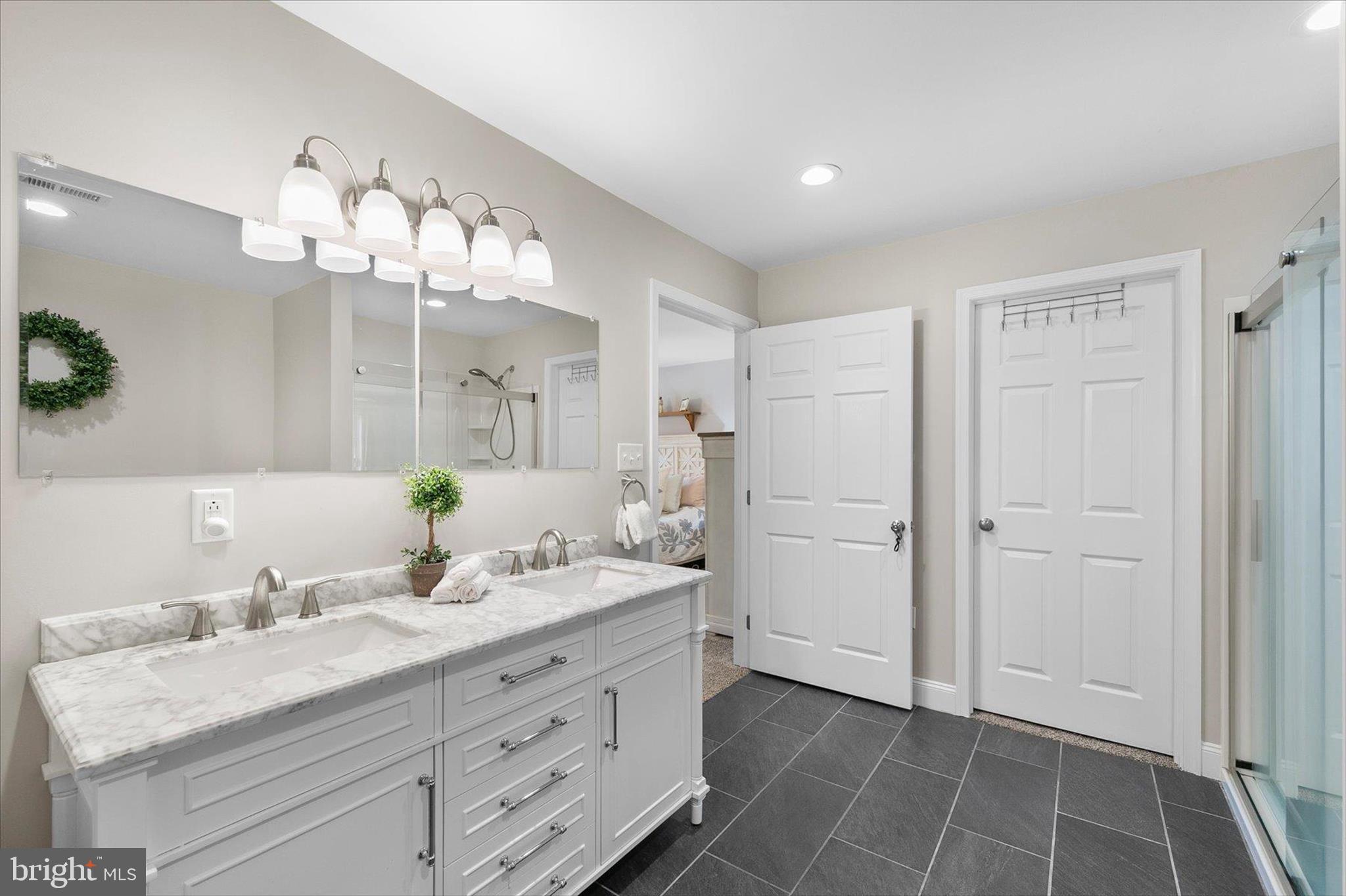 MORRIS MILL - Residential