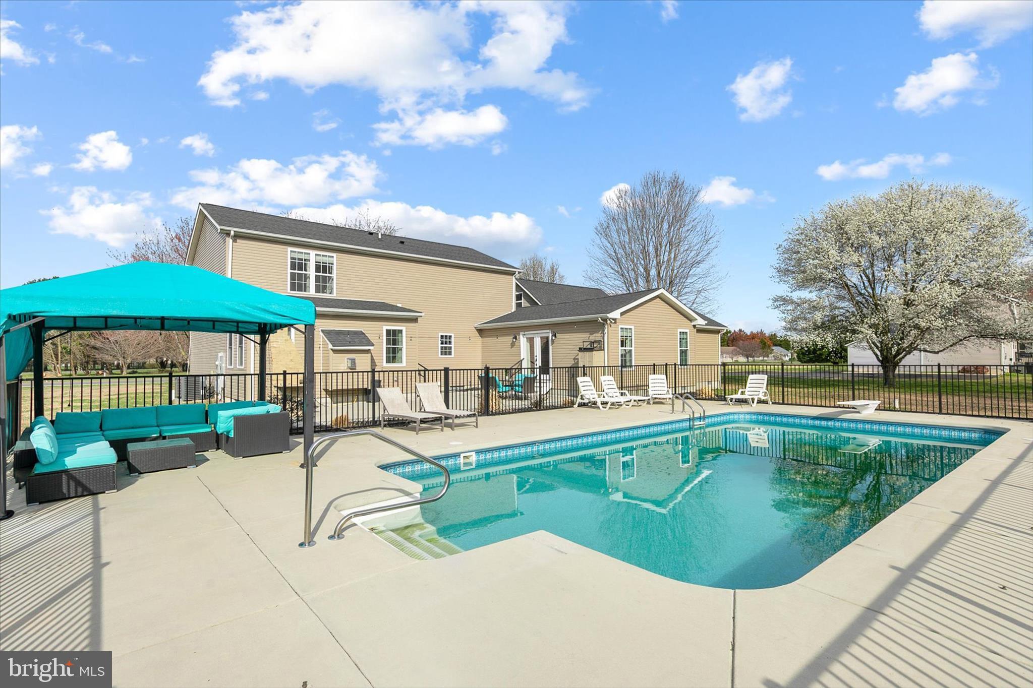 MORRIS MILL - Residential