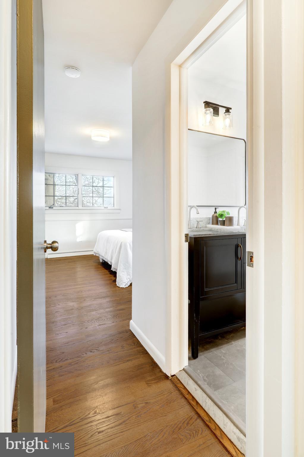 NORTH YORK - Residential