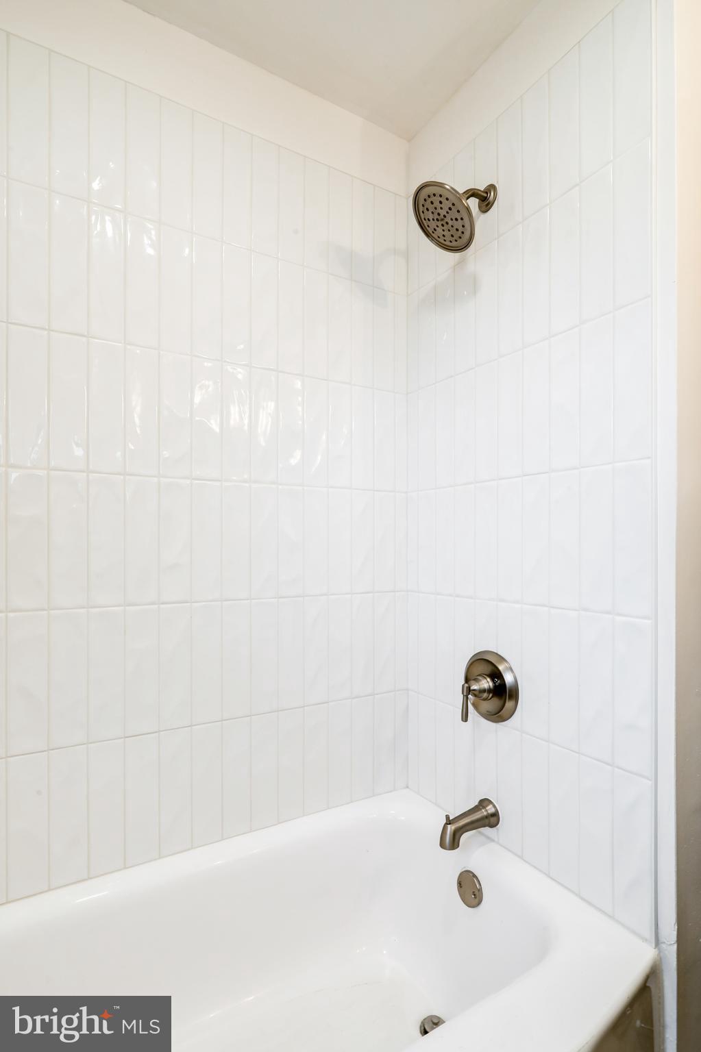 NORTH YORK - Residential