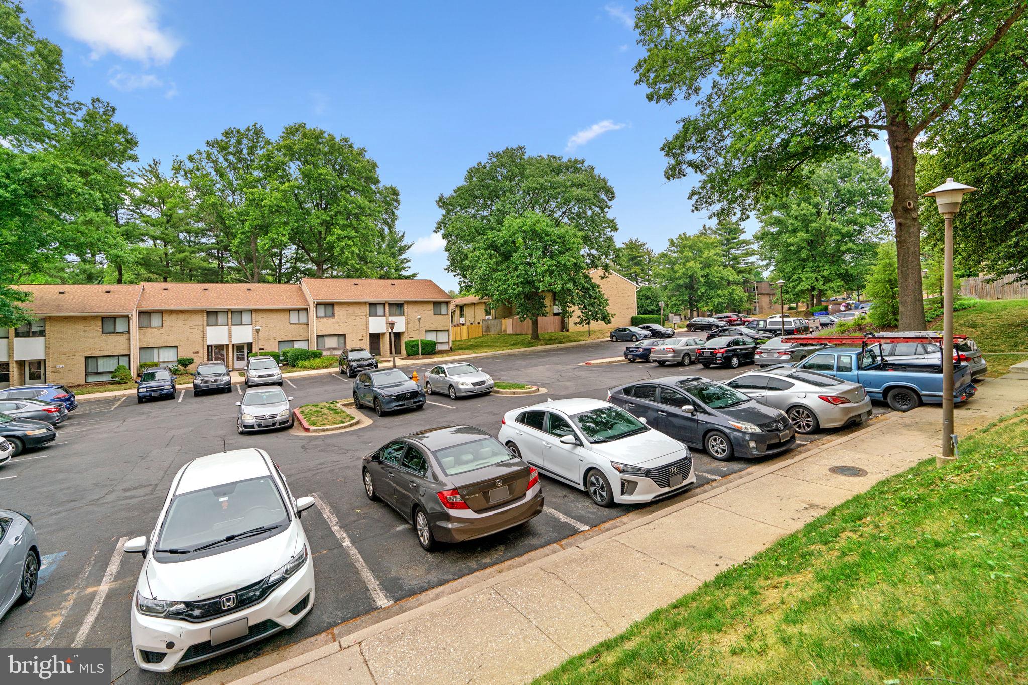 LONG REACH - Residential