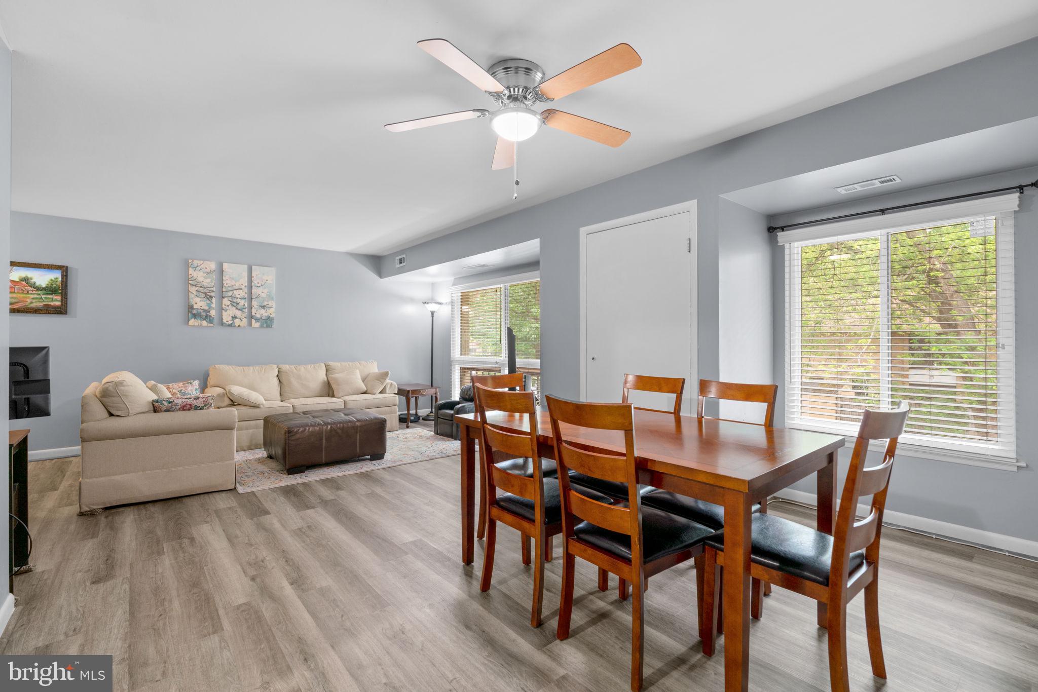 LONG REACH - Residential