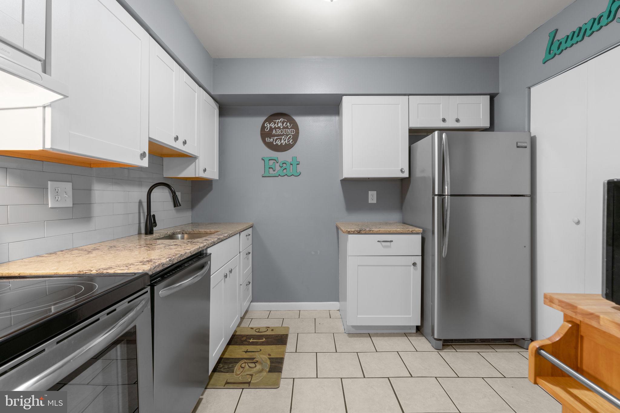 LONG REACH - Residential