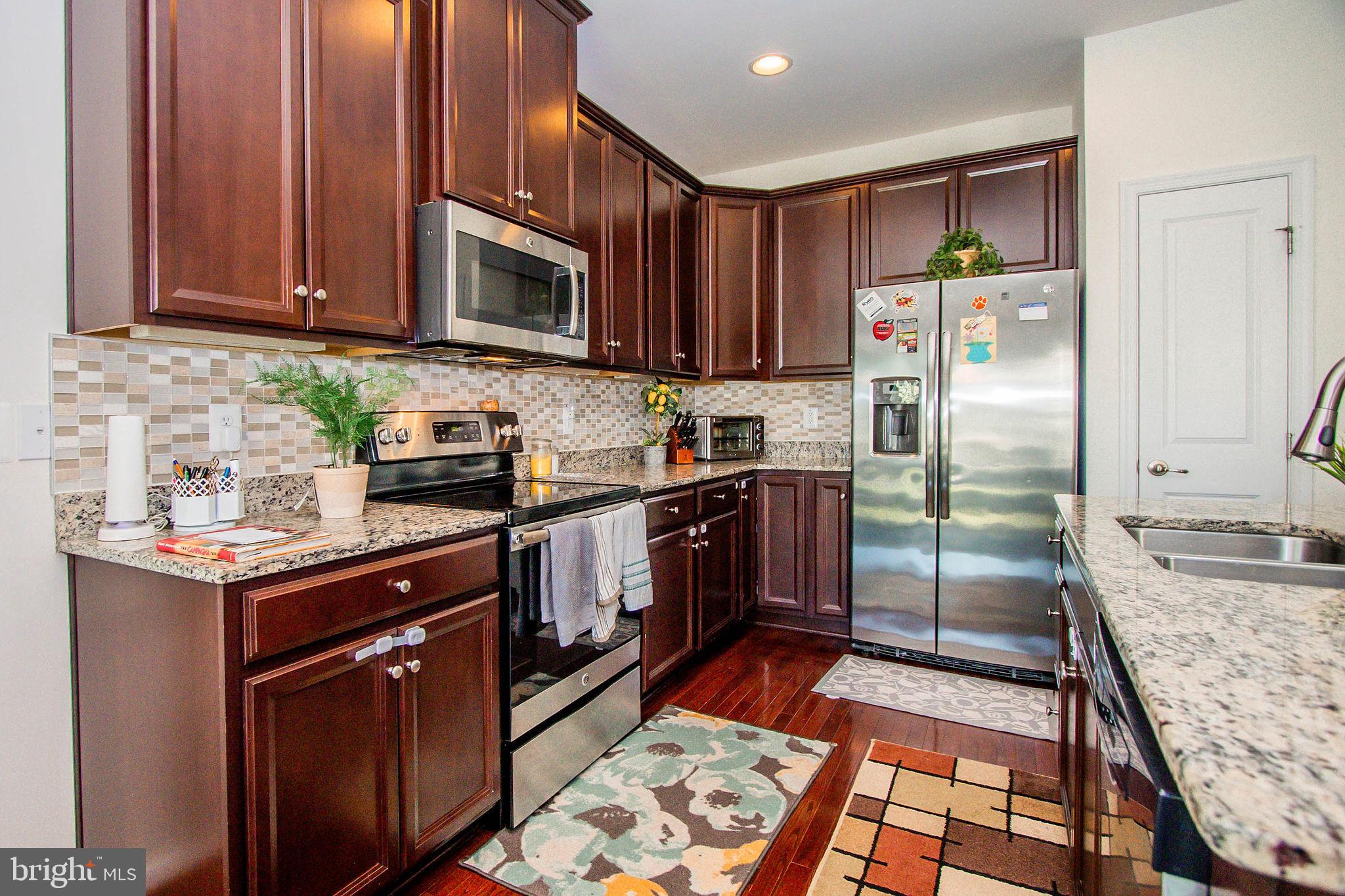 POTOMAC STATION - Residential