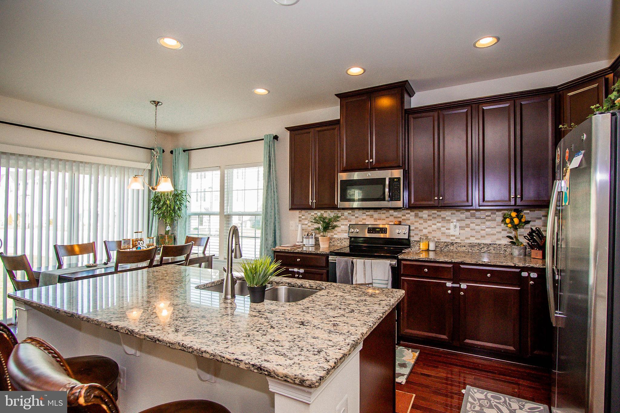 POTOMAC STATION - Residential