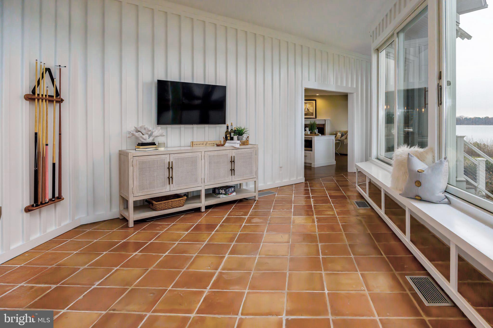 CHESTON ON WYE - Residential