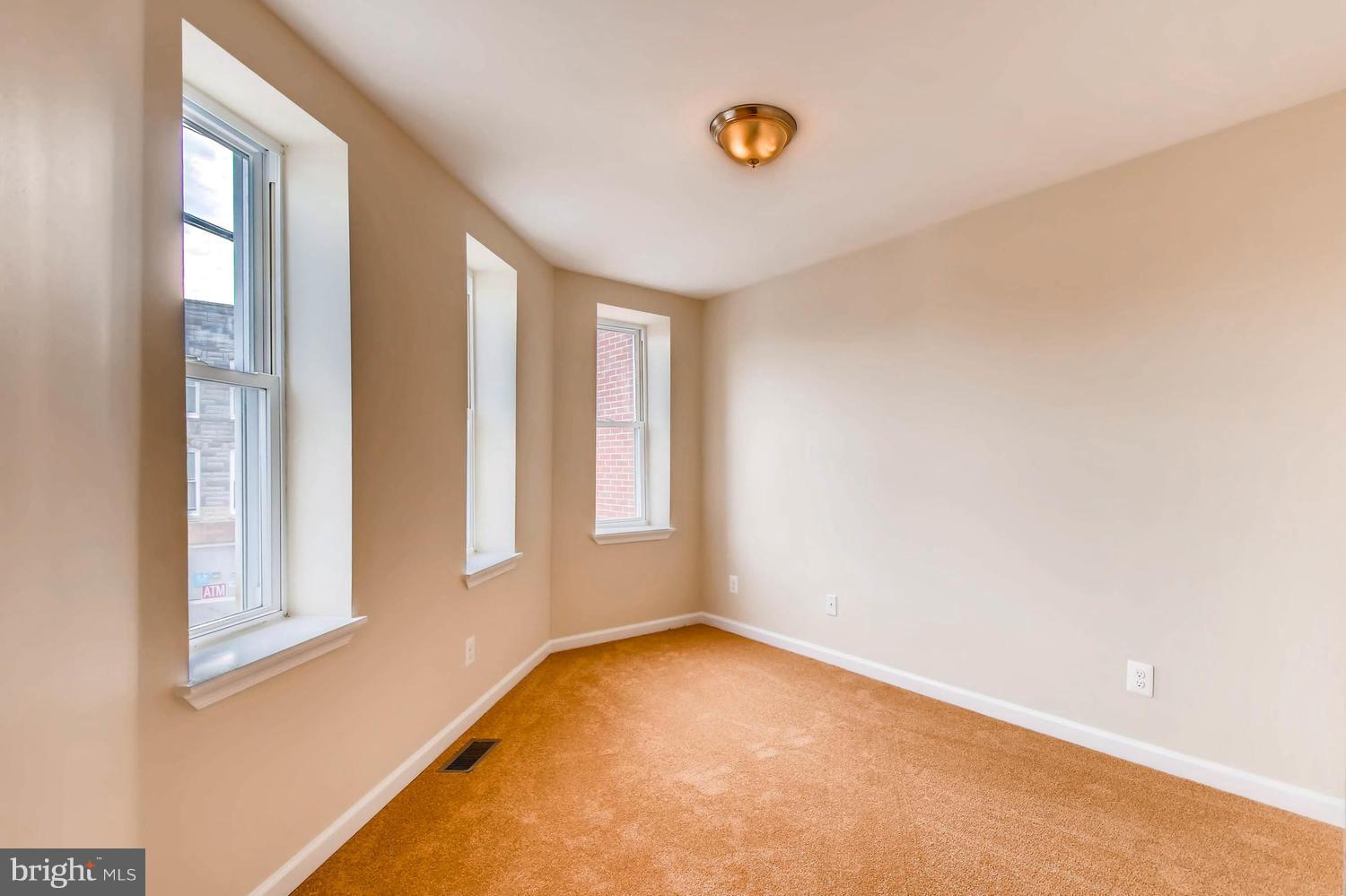 WASHINGTON VILLAGE - Residential