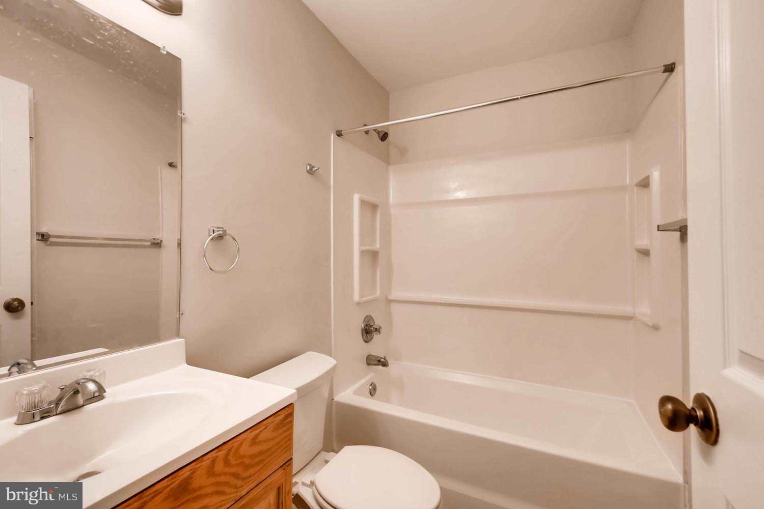 WASHINGTON VILLAGE - Residential