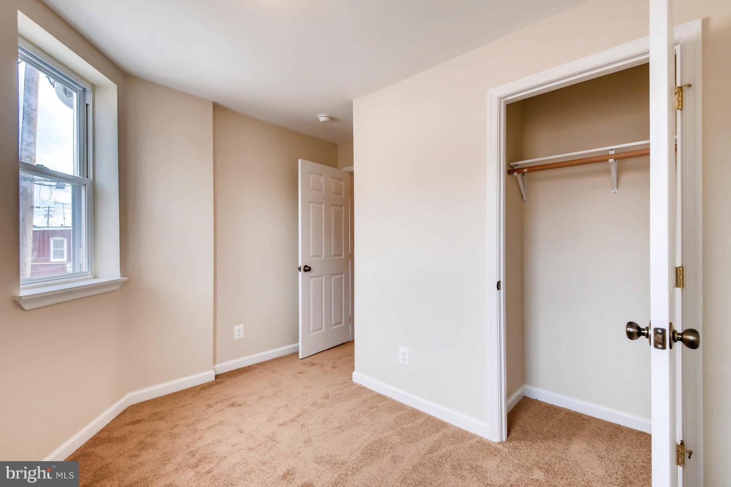 WASHINGTON VILLAGE - Residential