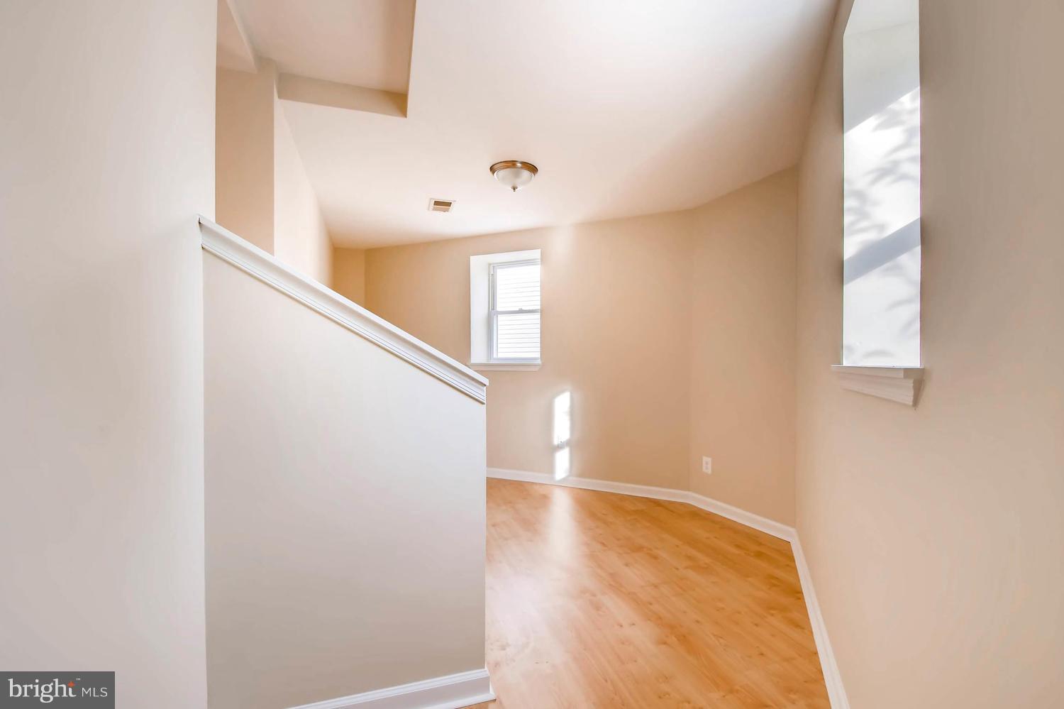 WASHINGTON VILLAGE - Residential