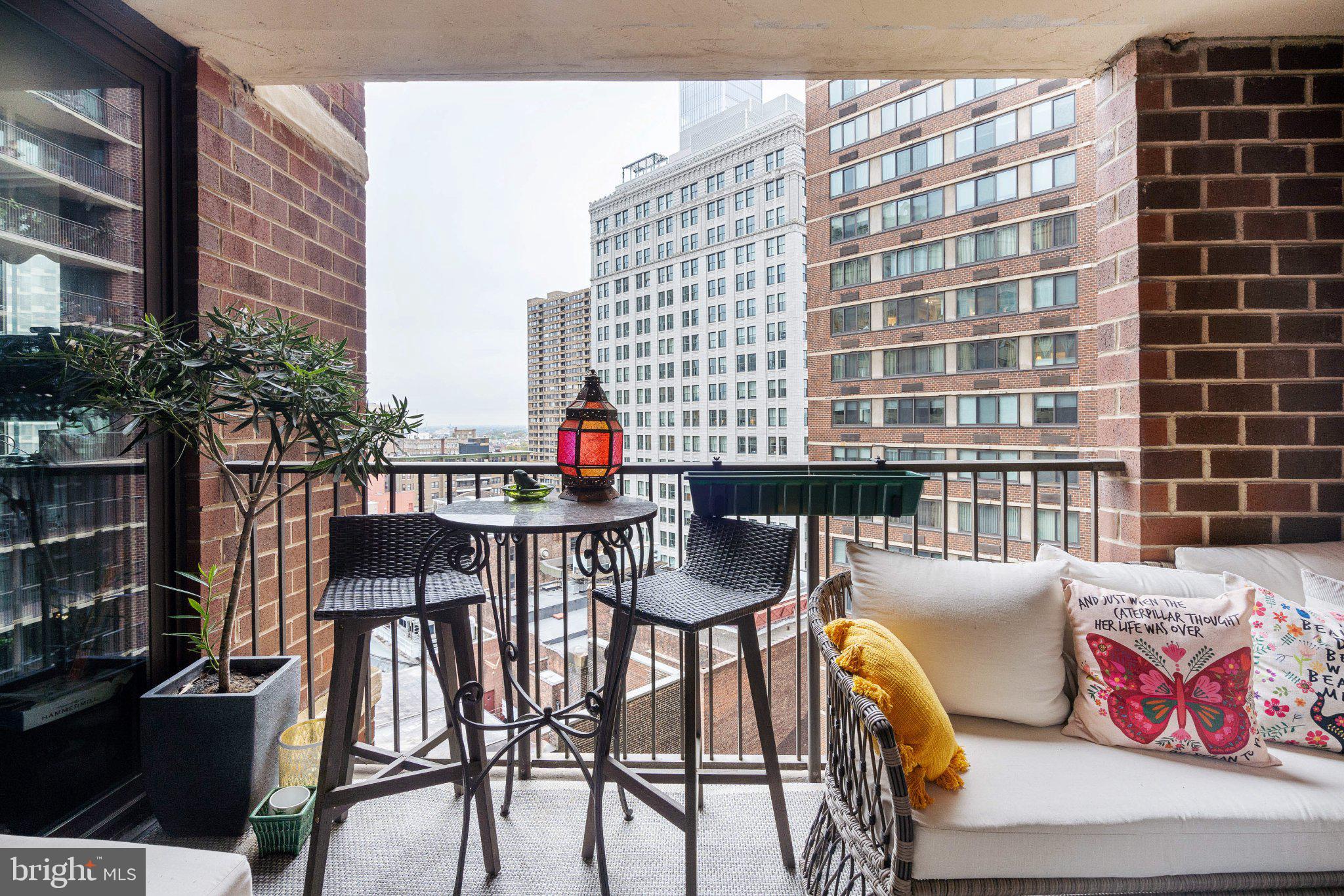 1420 LOCUST STREET 14D