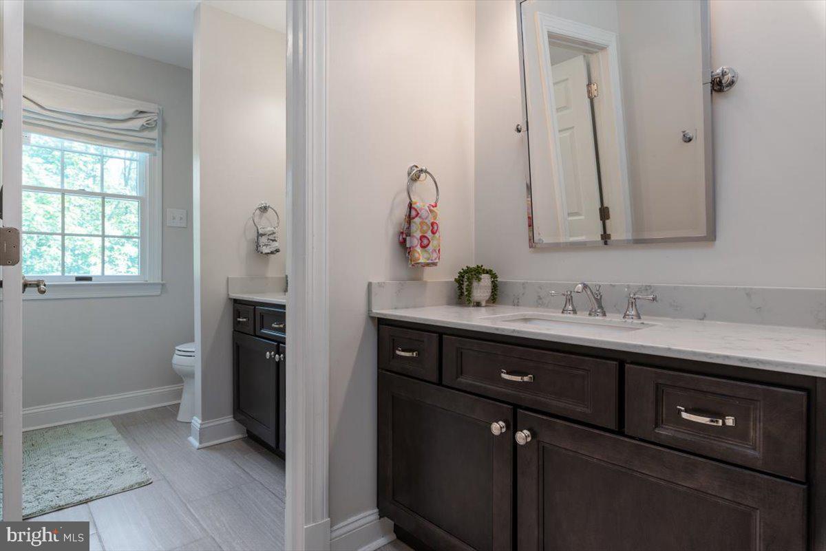 RIVER HILL - Residential