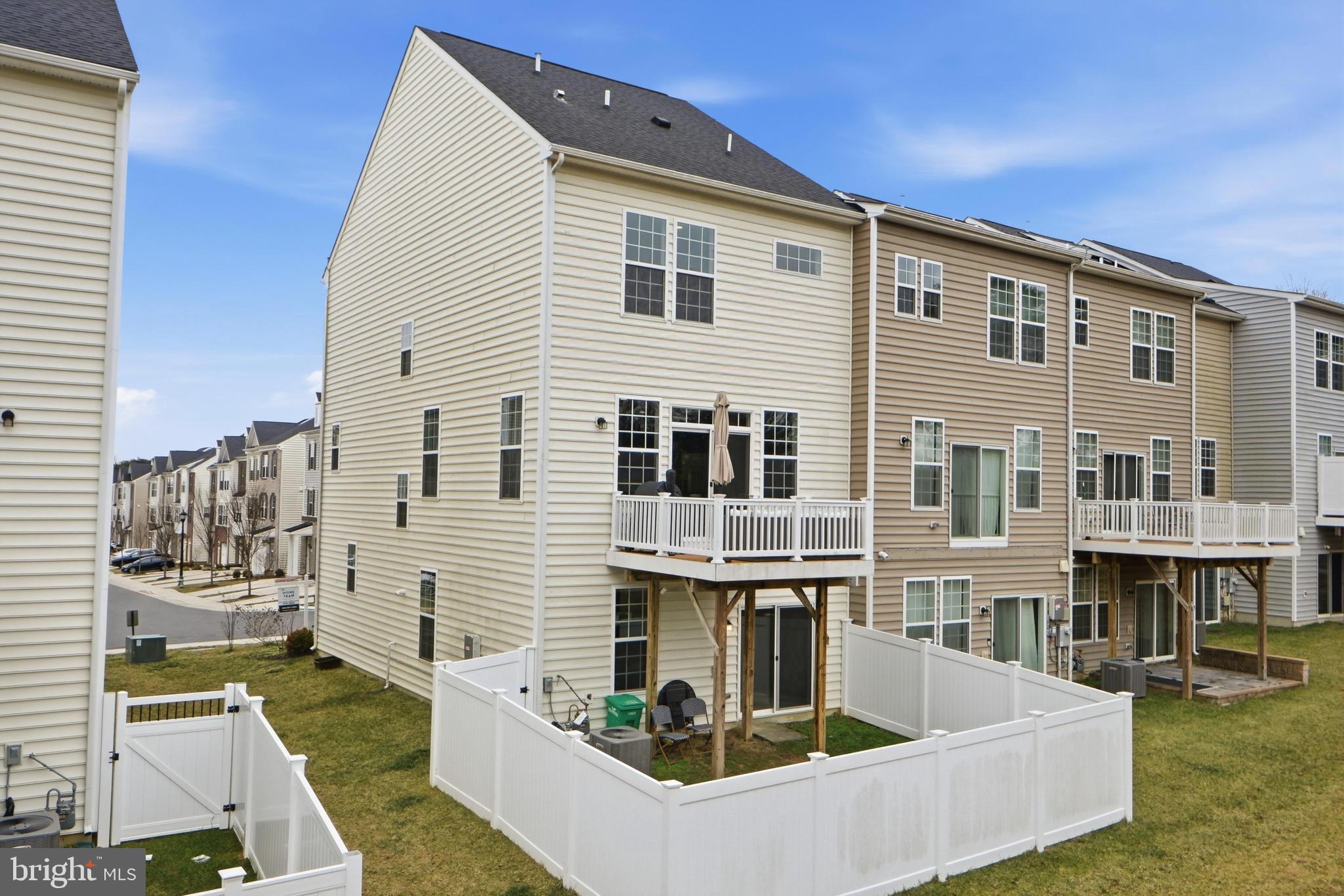 PARKSIDE AT WESTPHALIA - Residential