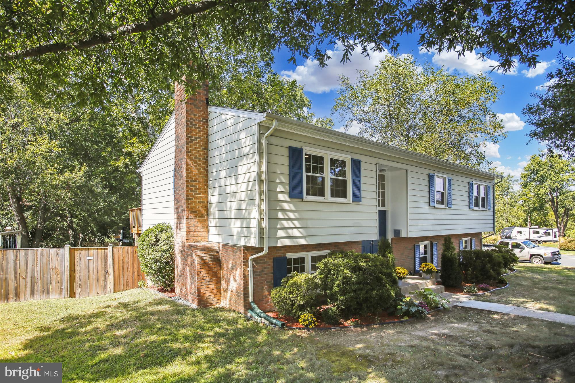 HERNDON PARK STATION - Residential