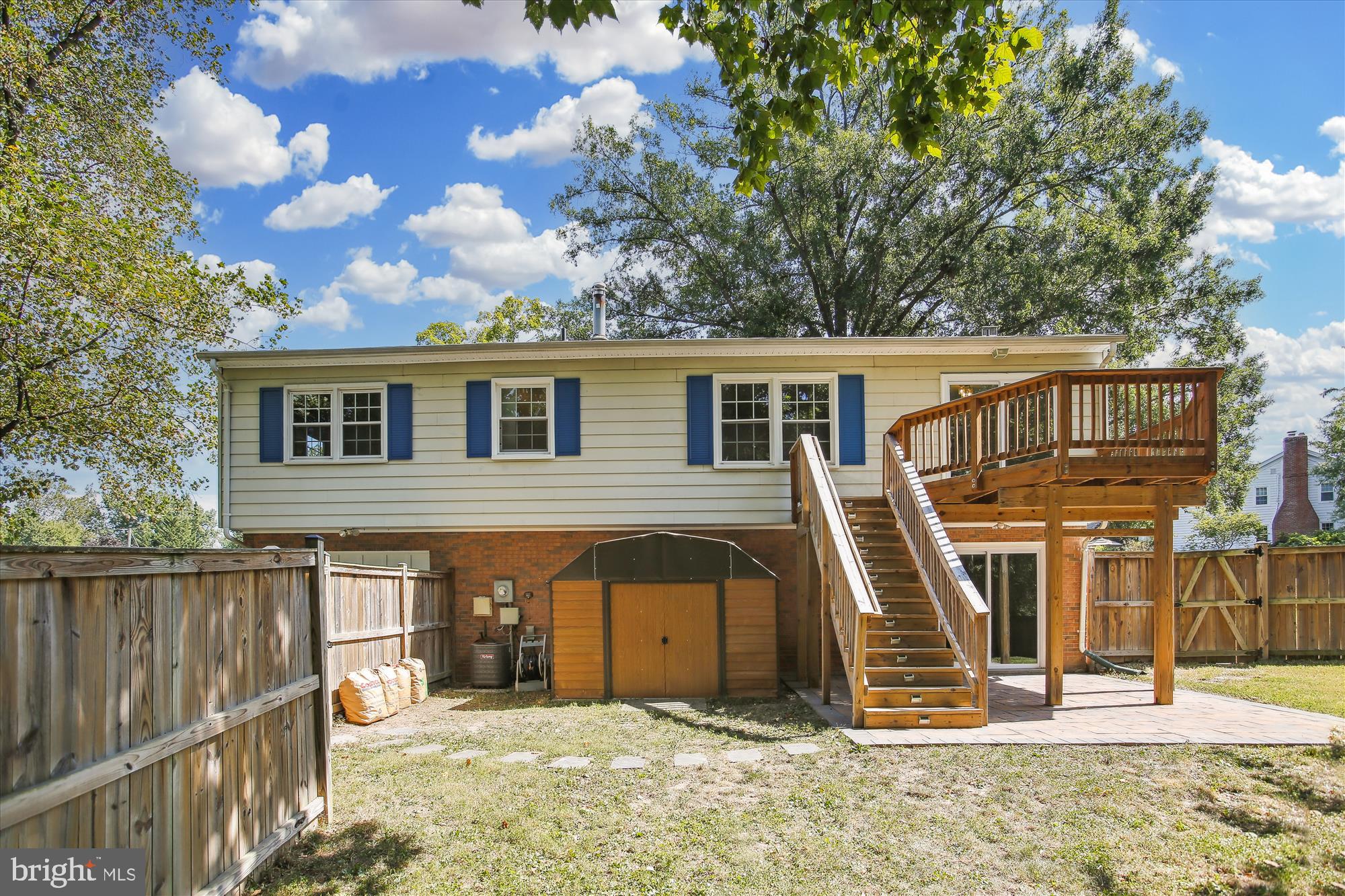 HERNDON PARK STATION - Residential