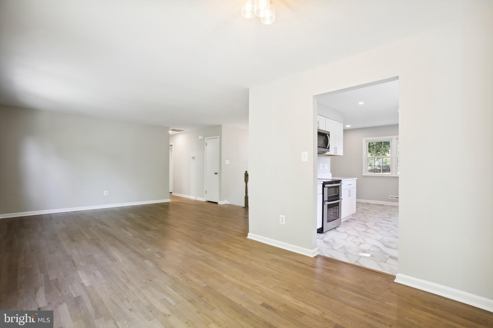 HERNDON PARK STATION - Residential