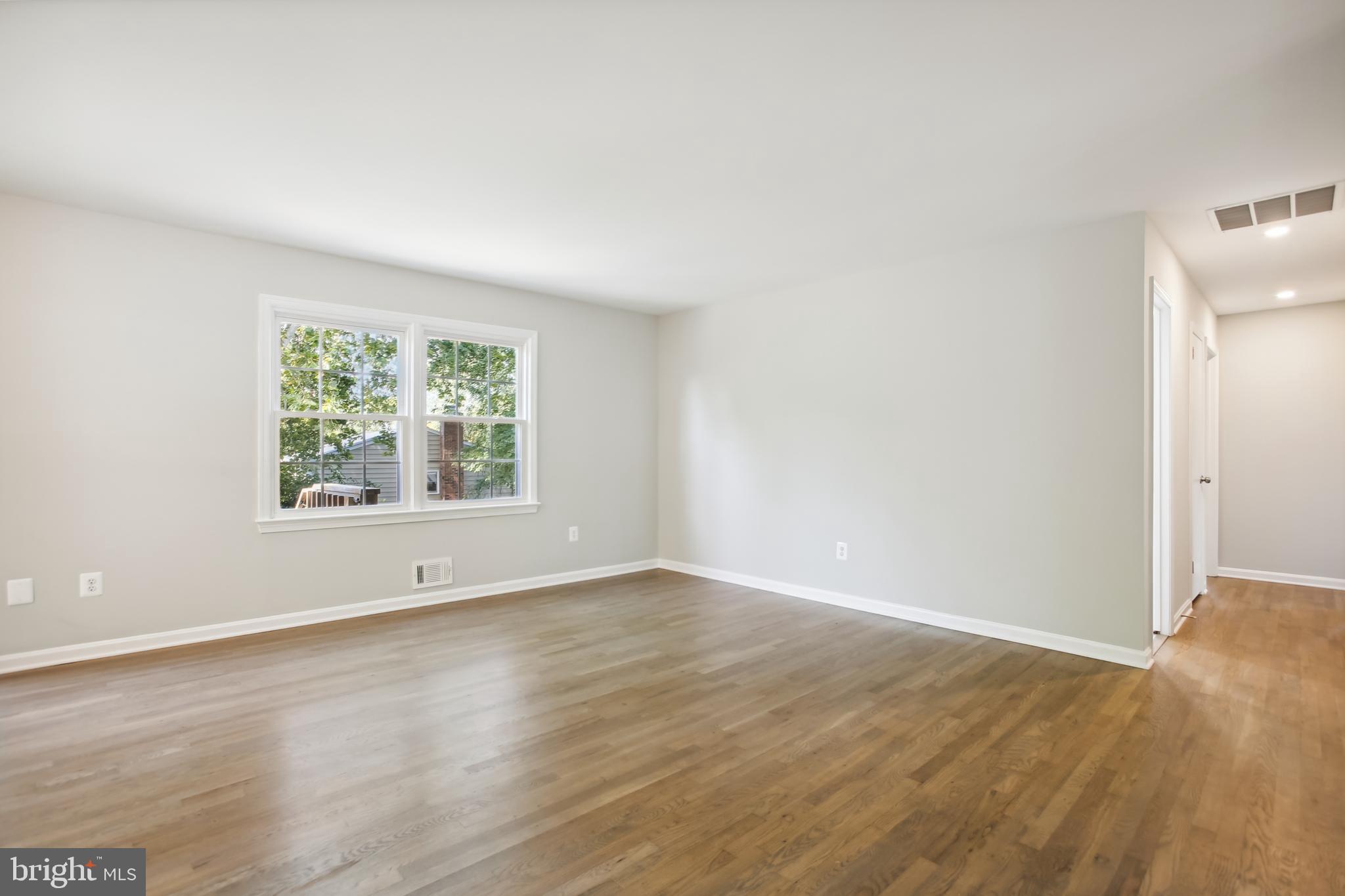 HERNDON PARK STATION - Residential