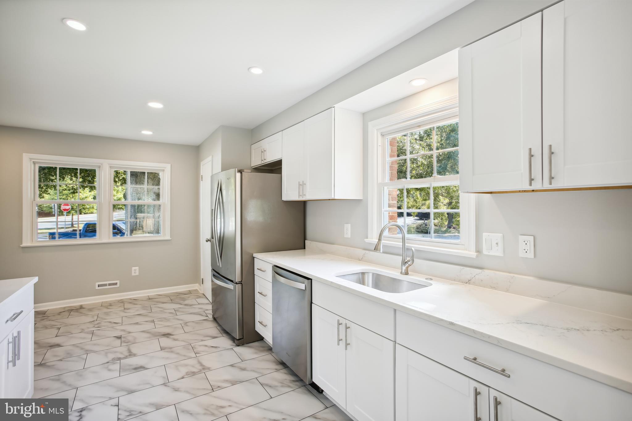 HERNDON PARK STATION - Residential