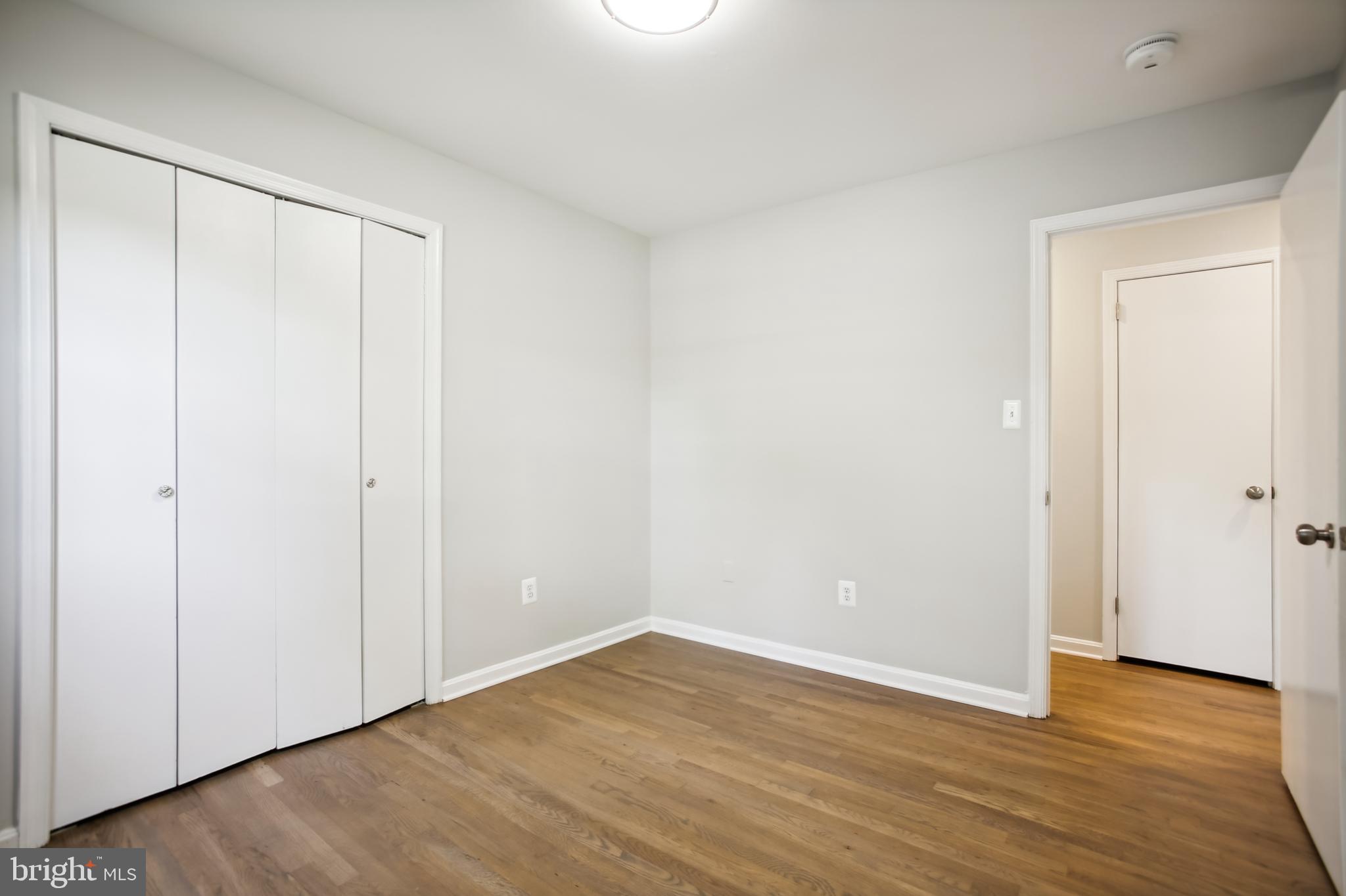 HERNDON PARK STATION - Residential