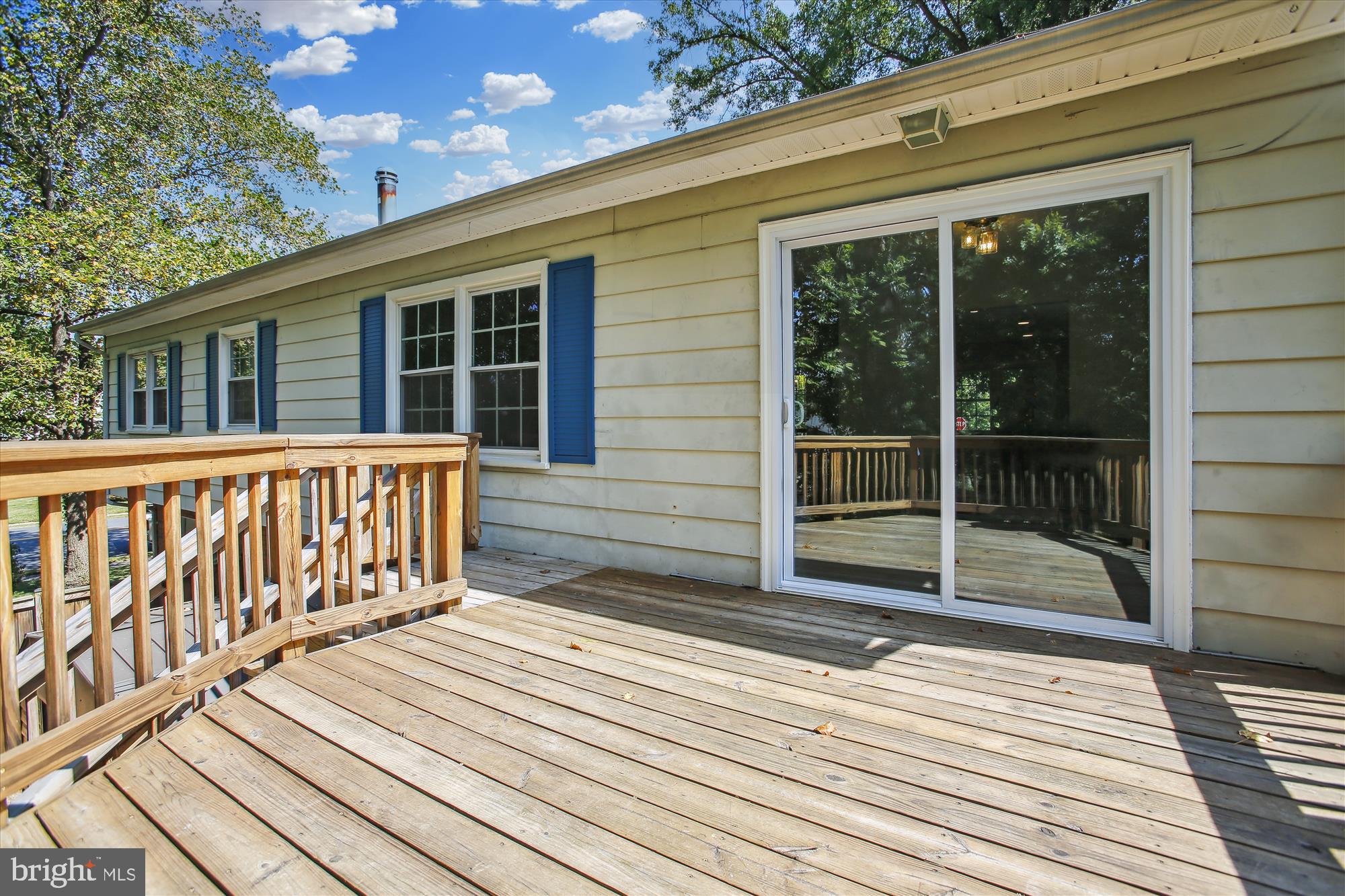 HERNDON PARK STATION - Residential