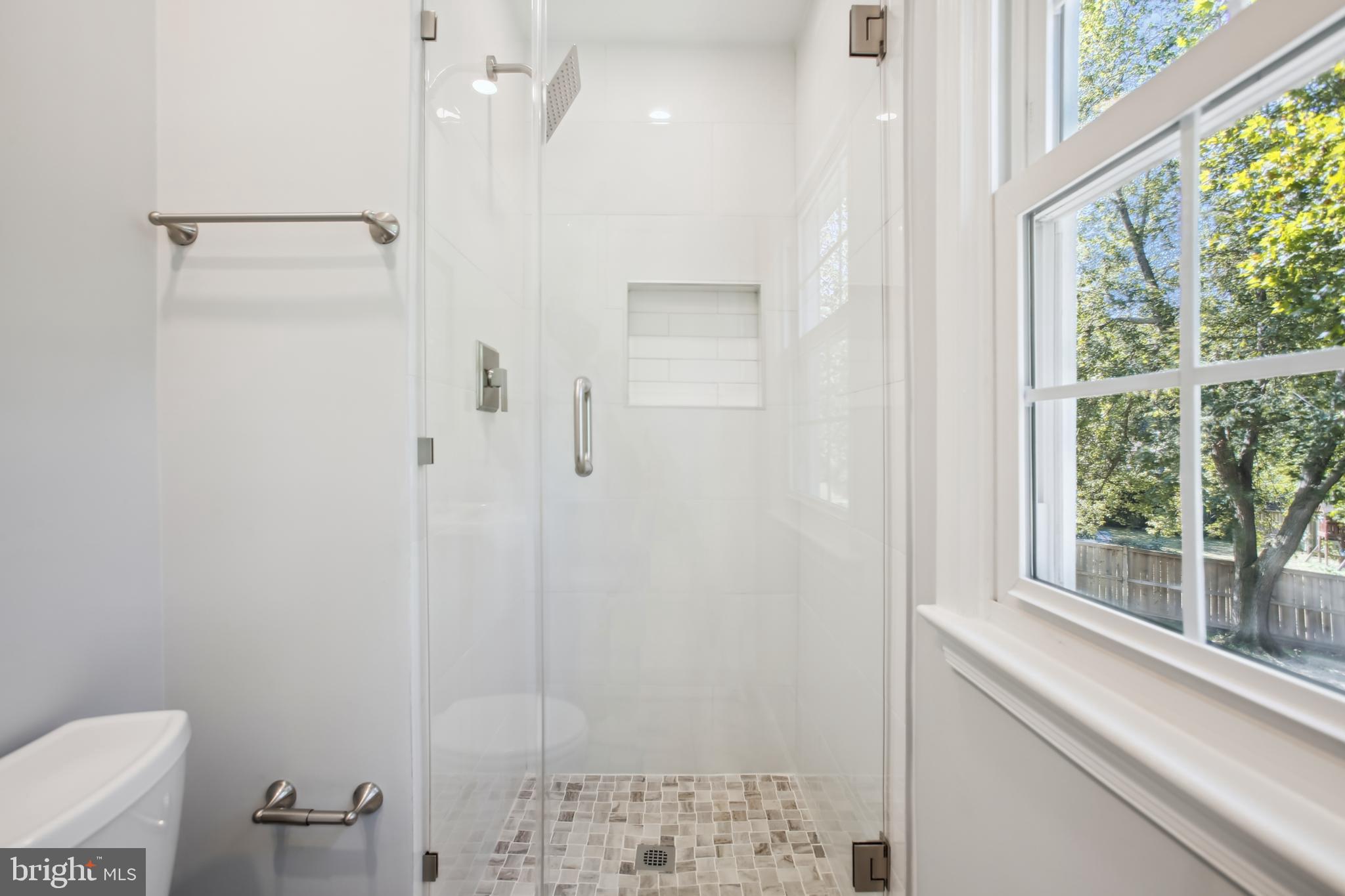 HERNDON PARK STATION - Residential