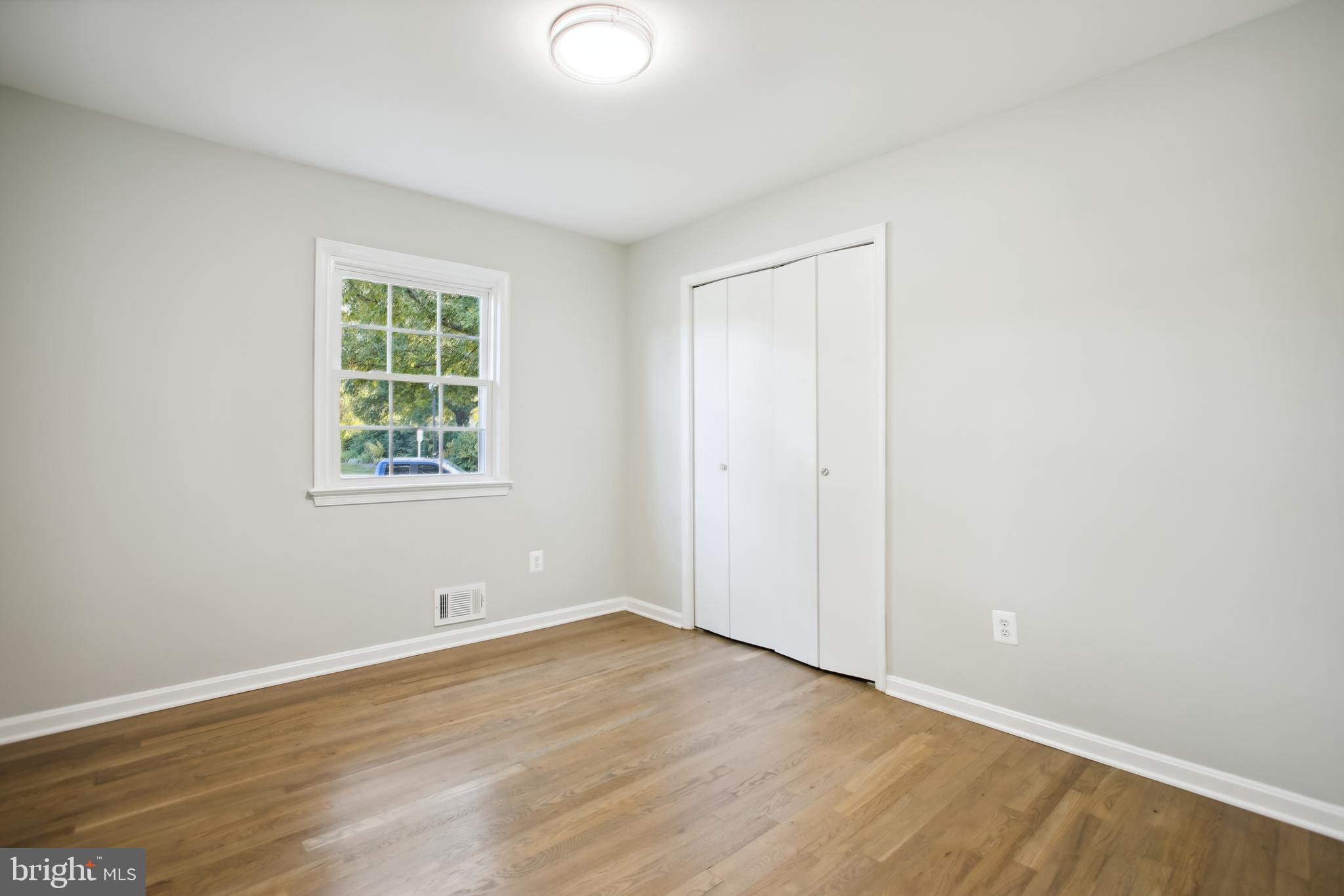 HERNDON PARK STATION - Residential