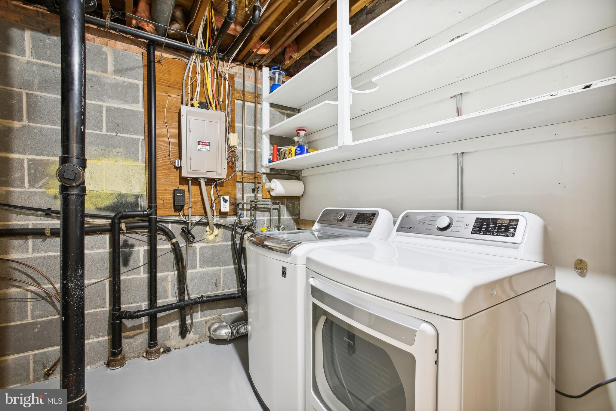 HERNDON PARK STATION - Residential