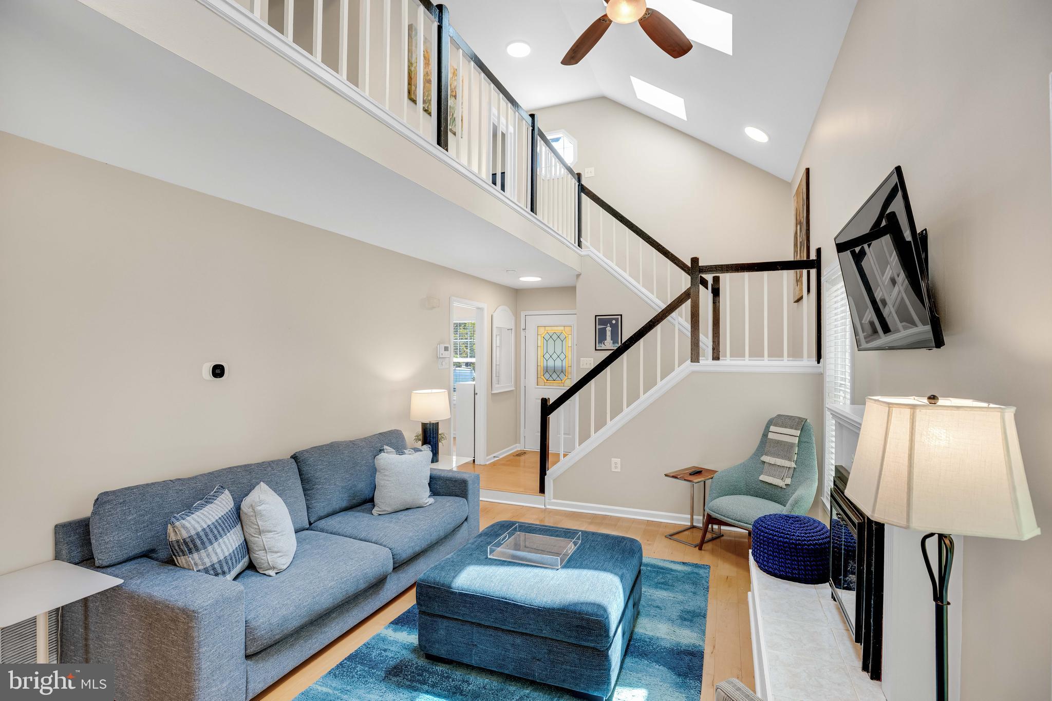 MONTCLAIR - Residential