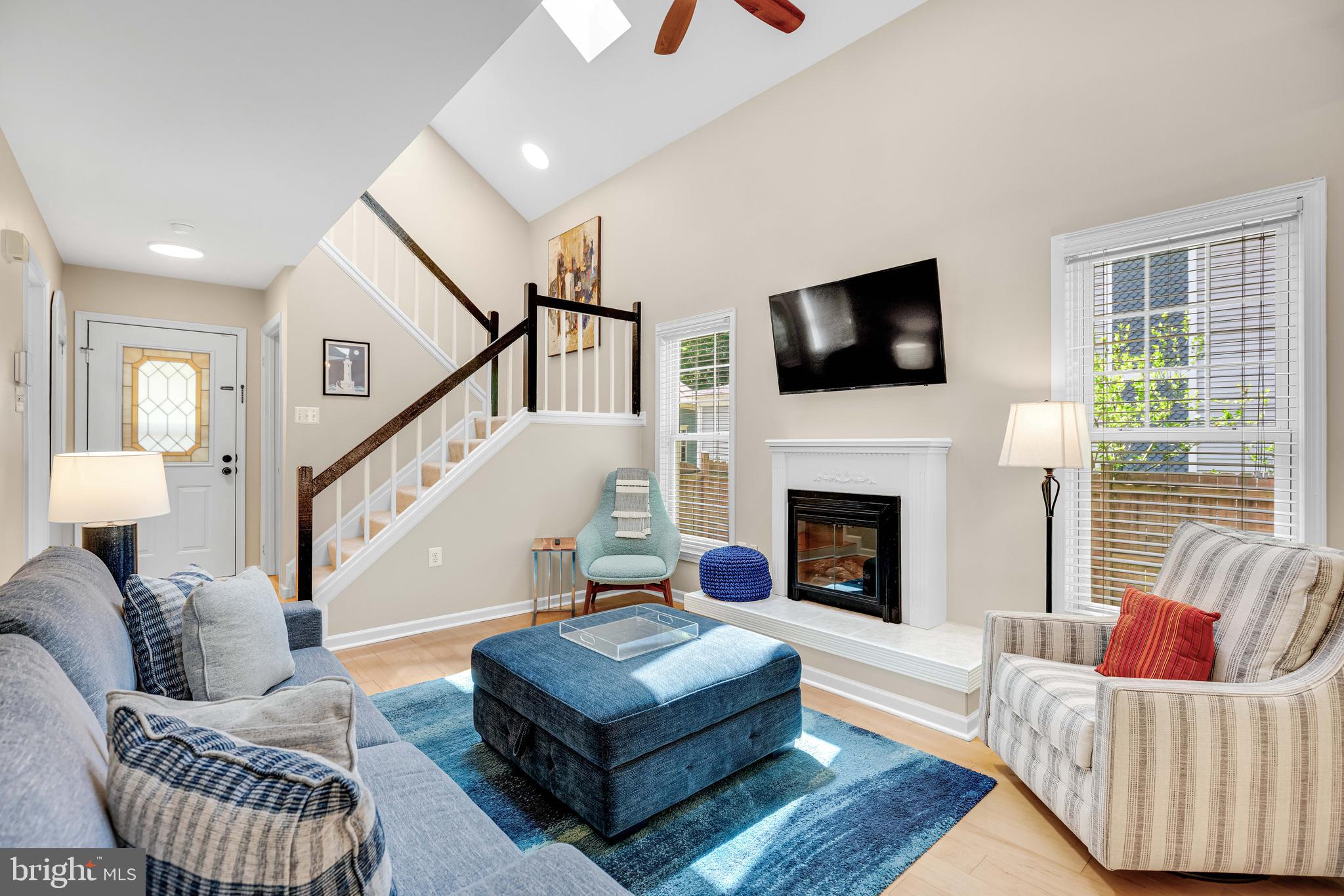 MONTCLAIR - Residential