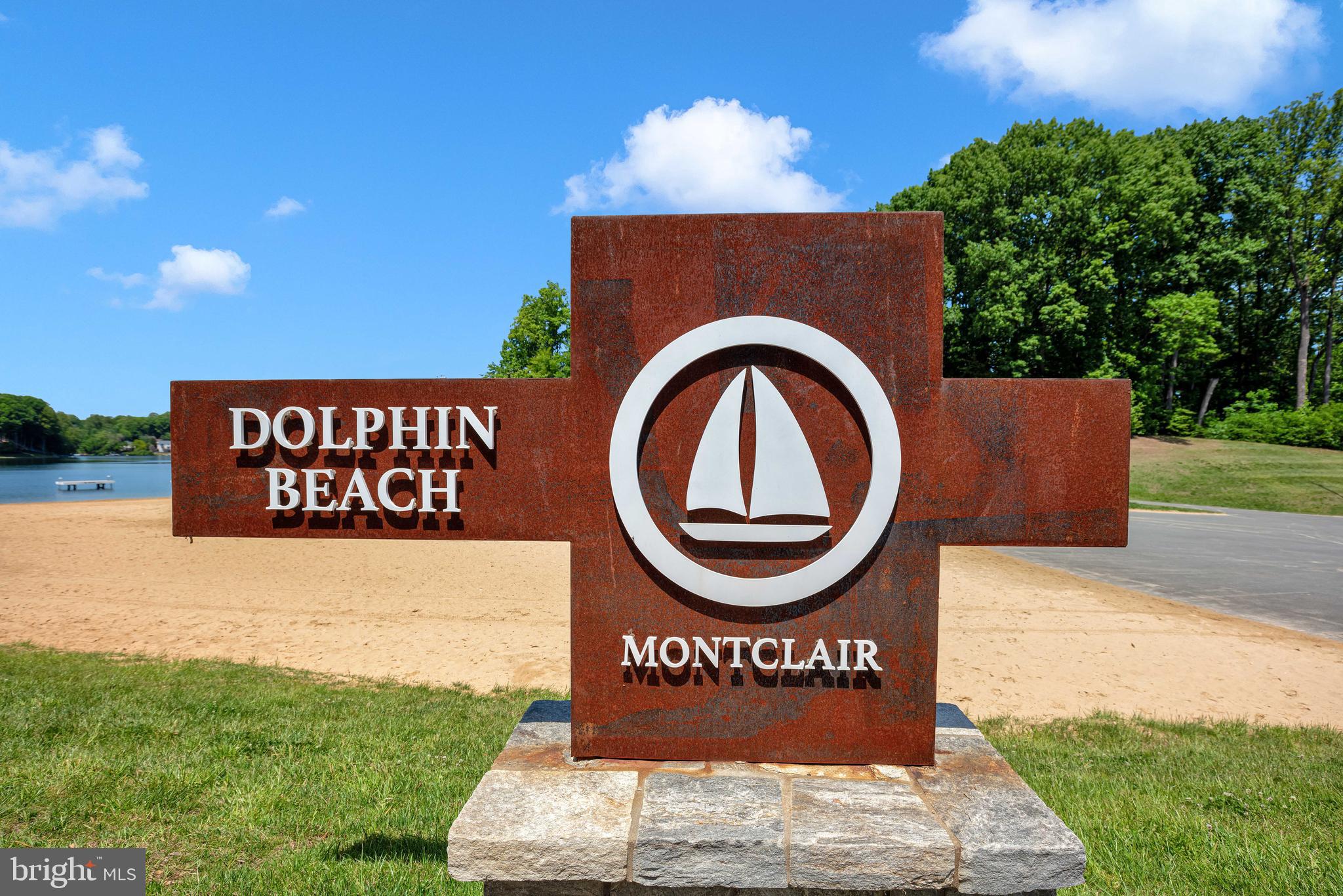 MONTCLAIR - Residential